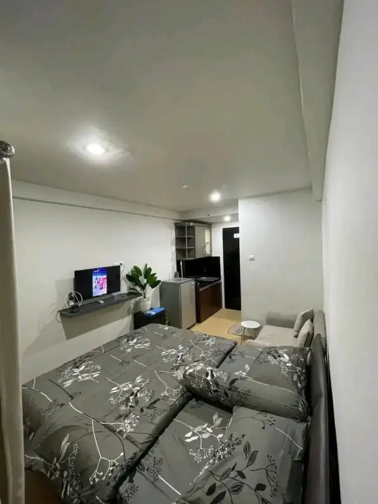 sewa apartemen harian green Pramuka city Jakarta pusat murah
