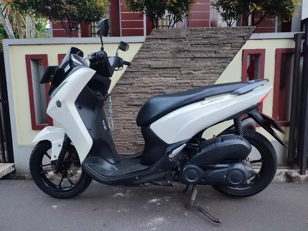 YAMAHA LEXI 125 TAHUN 2019 MARKOTOP
