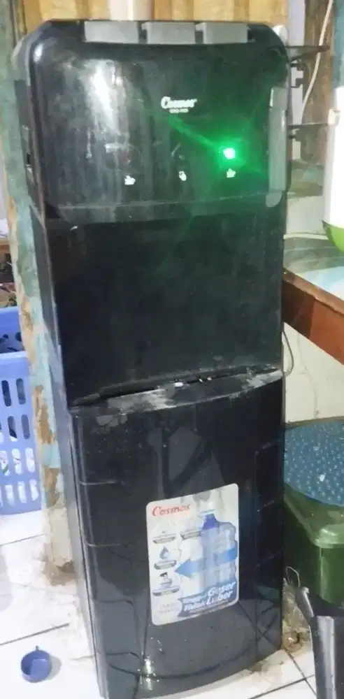 Dispenser cosmos