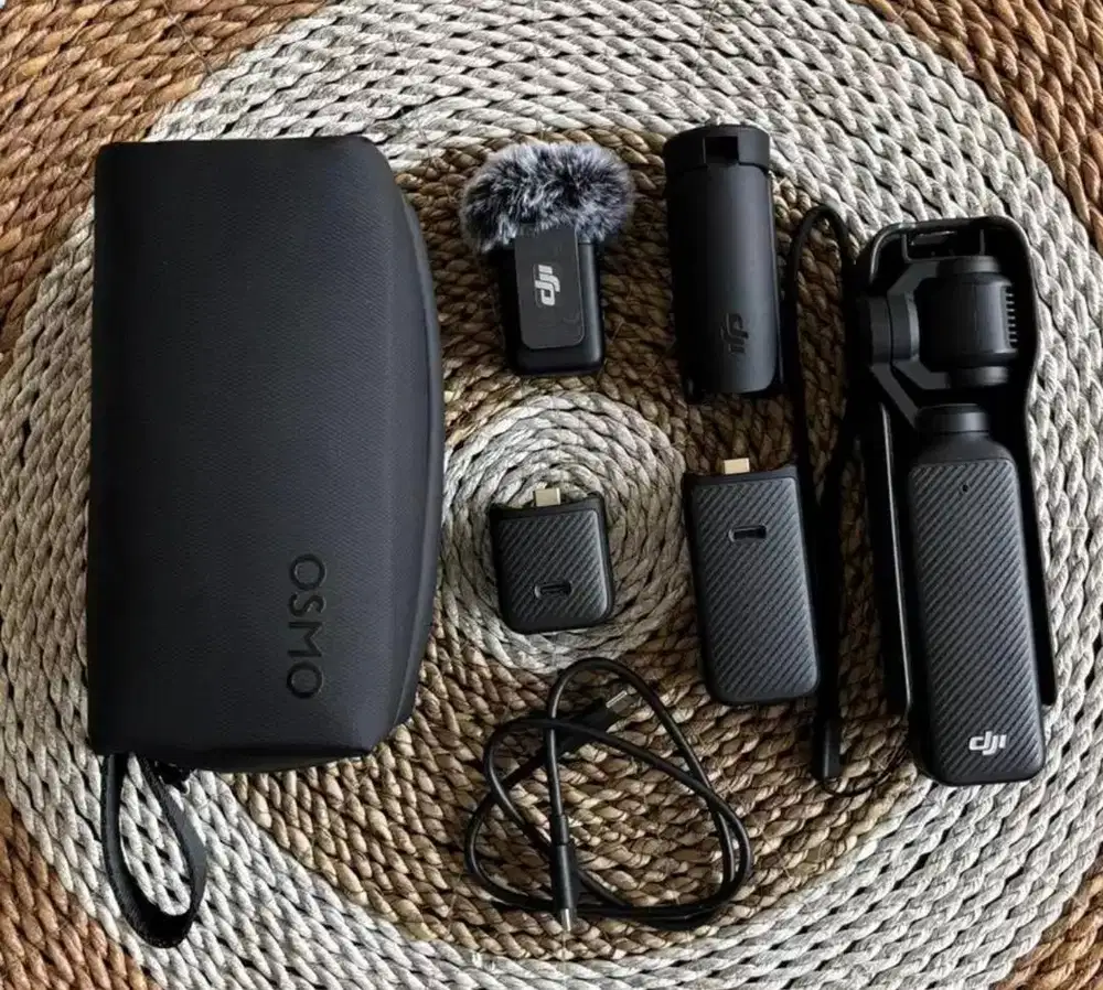 DJI OSMO POCKET 3 CREATOR COMBO