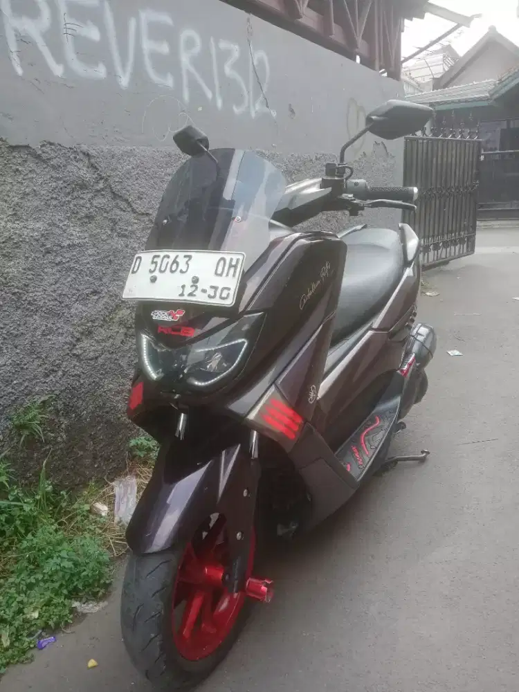 Nmax non ABS 2015 mulus siap touring