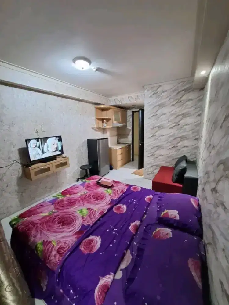 sewa apartemen harian green Pramuka city Jakarta pusat murah