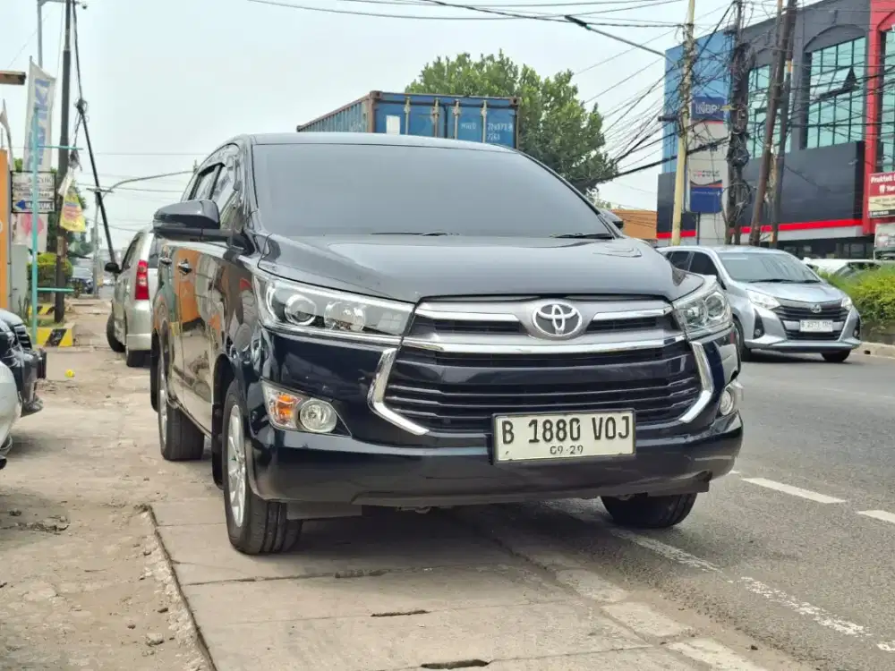 Innova Reborn 2019 V at disel ke1 kondisi istimewa
