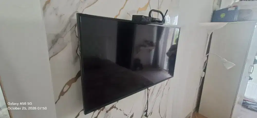TV sharp aquos (42 inc dan 32 inc)