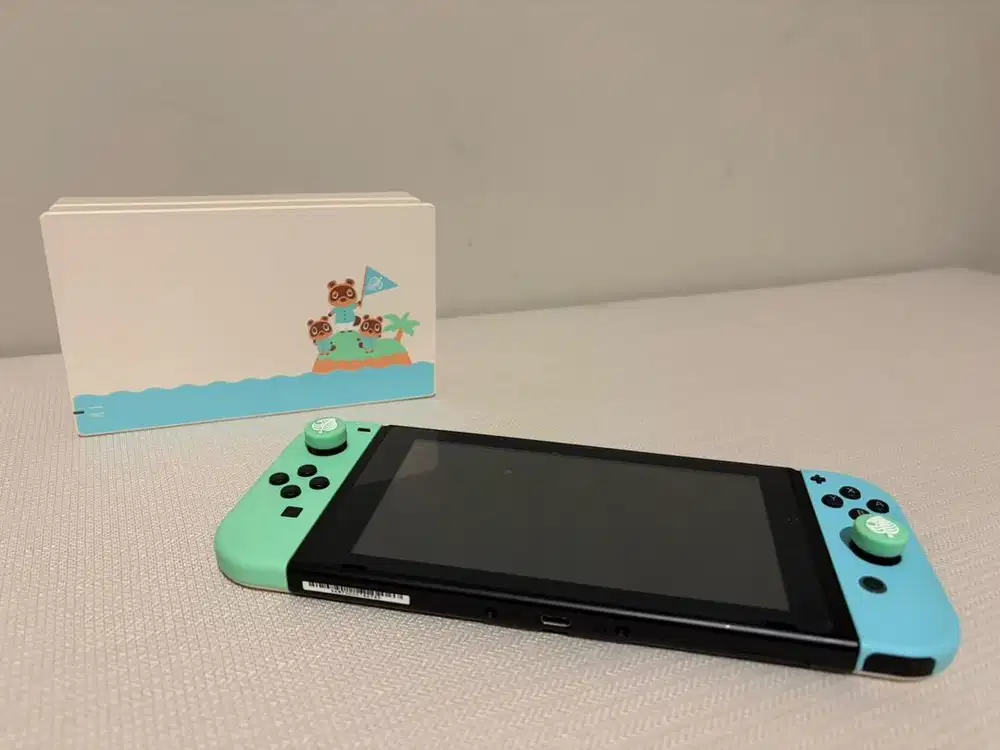 Nintendo Switch Animal Crossing Edition mulus like new