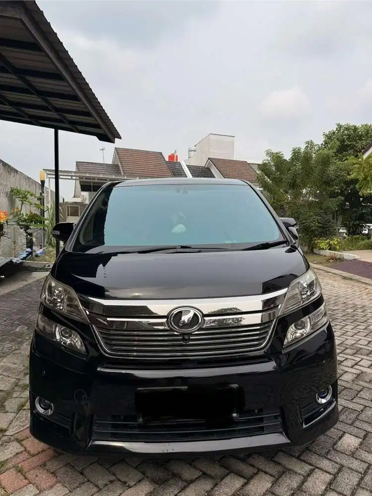 Toyota Vellfire 2013 Bensin