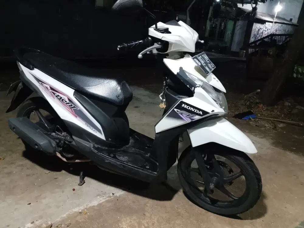 Jual Honda beat fi 2013