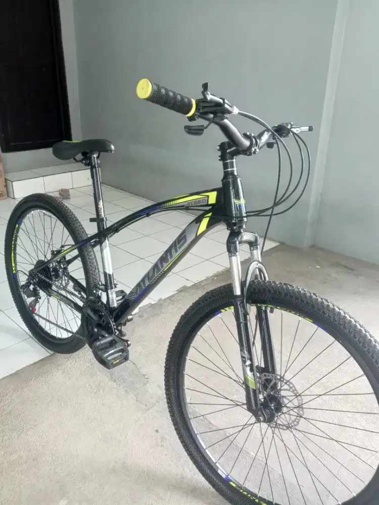 Spedah Atlantis ukuran 27.5gres mulus