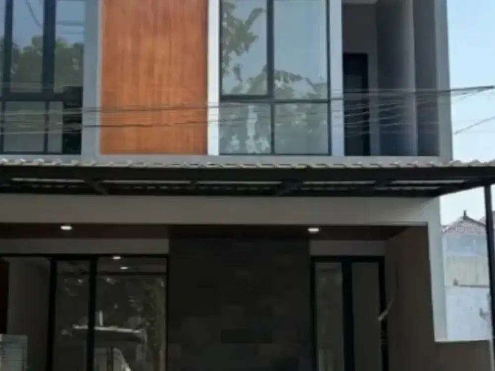 RUMAH MODERN BARU 2 LANTAI DI SURABAYA TIMUR!