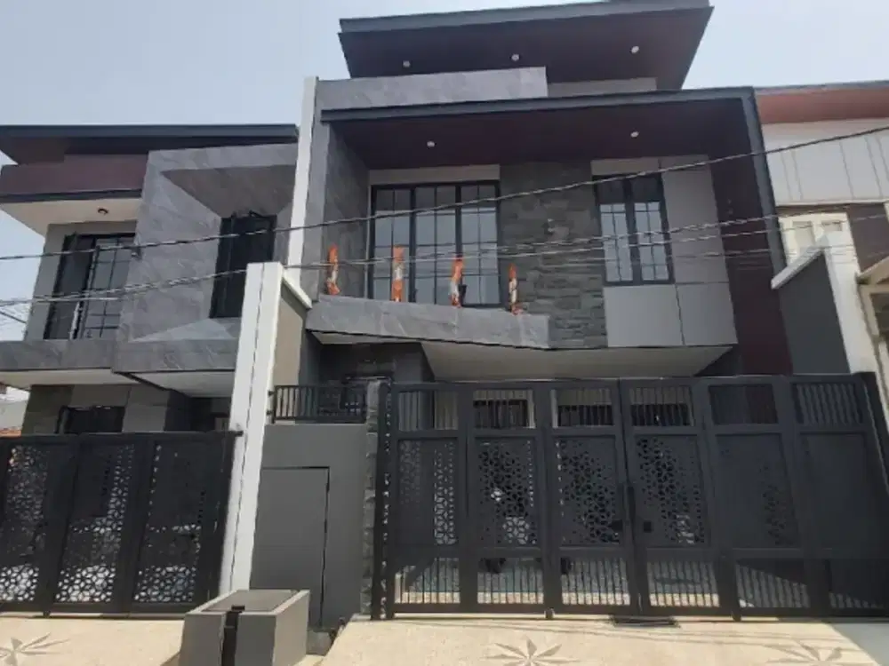 DIJUAL : RUMAH BRAND NEW / SIAP HUNI - MANYAR TIRTOYOSO