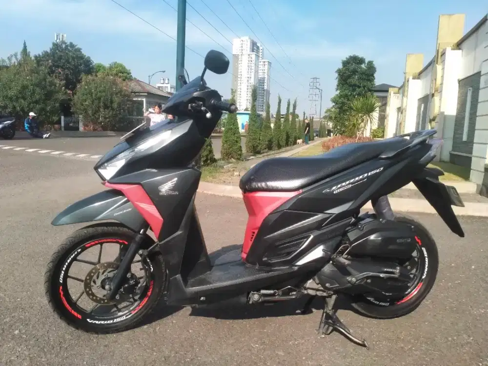 DI JUAL HONDA VARIO 150 ABS 2016