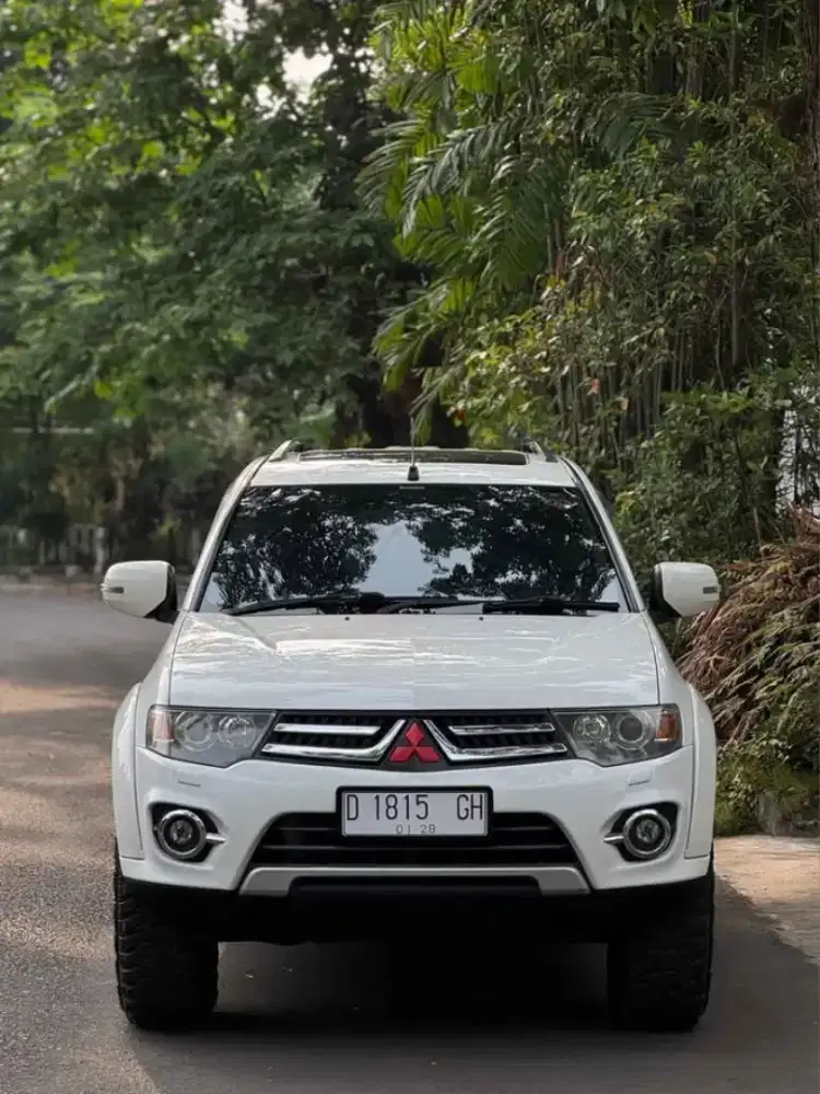 Pajero Dakar 2015 iStiMeWa Mulus..
- KM low 99rb