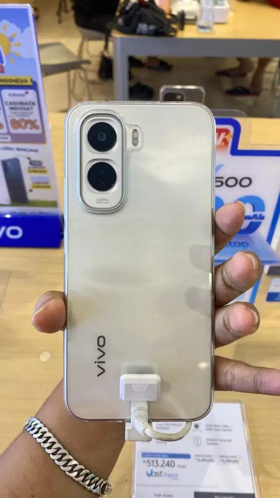 handphone vivo y500