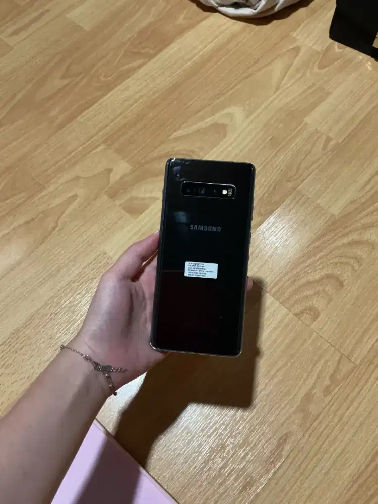 Samsung S10+ / Samsung S10 Plus - Bekas