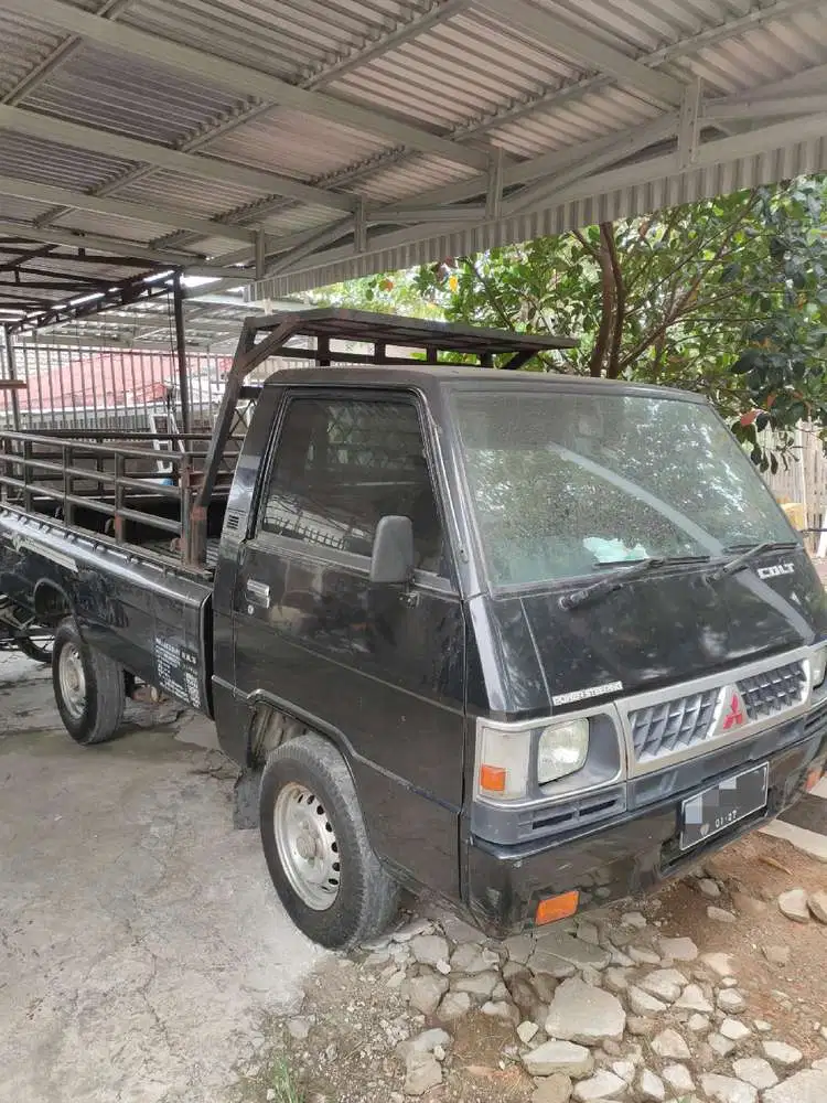 Mitsubishi Colt L300 2011 Diesel