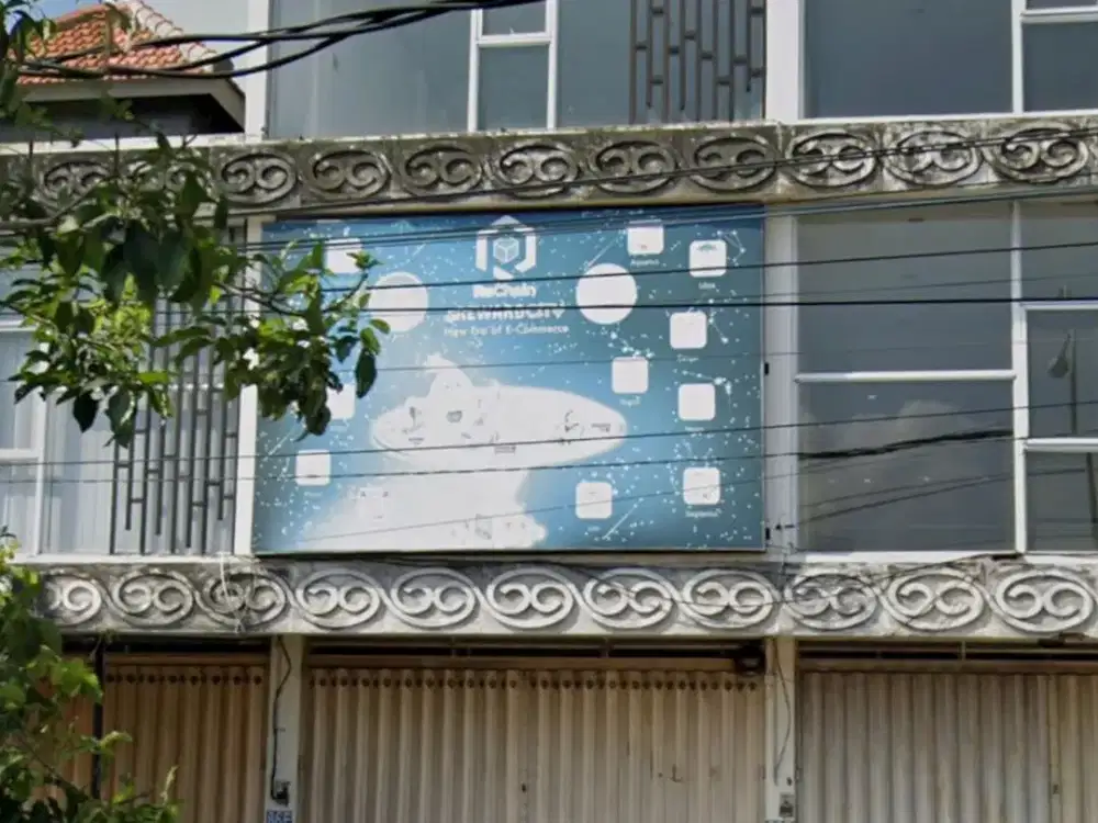 Di juak ruko area denpasar barat jalan utama cocok untuk usaha