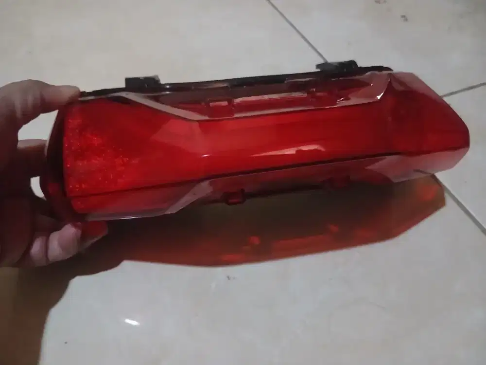 Jual second lampu belakang motor honda adv 160