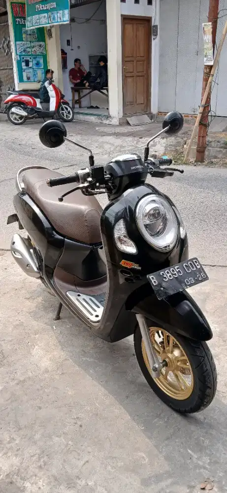 Scoopy prestige 2021