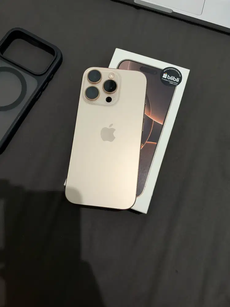 FOR SALE: iPhone 16 Pro Desert Titanium - Mulus Like New 99%!
