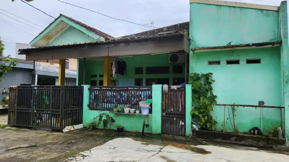 Rumah Renov Asri Tanah Hook