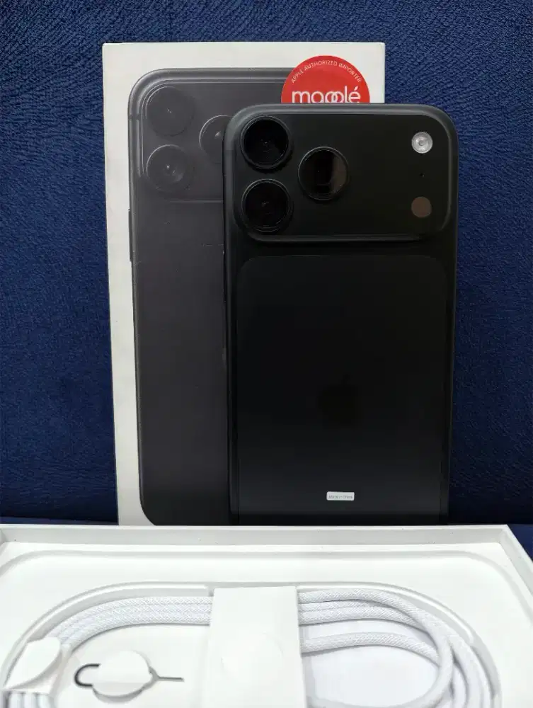iPhone 18 Promax 256GB Black Open Box Garansi Panjang