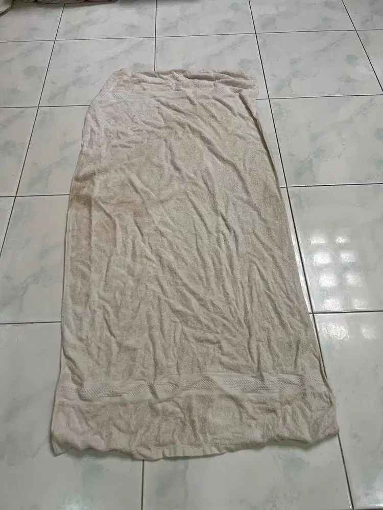 Handuk Putih Bekas Hotel 45x100cm