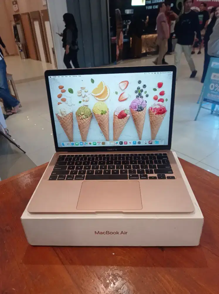 Macbook Air Retina 13 inch 2020 Gold