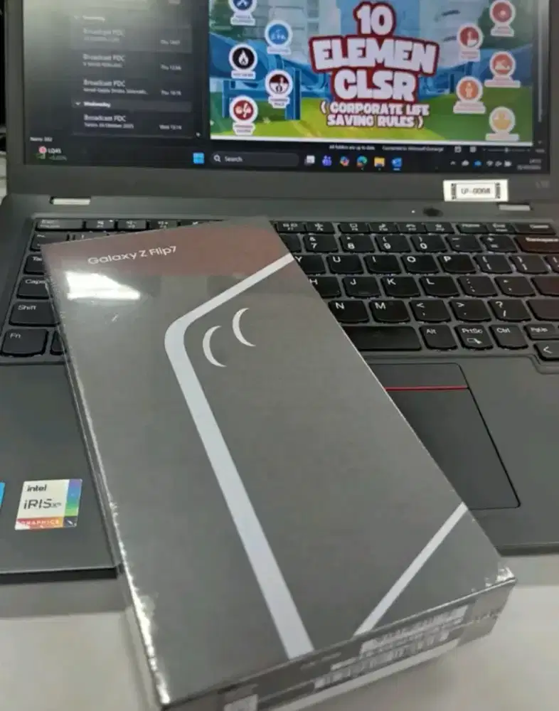 Samsung z flip 7 256gb coralred BNIB