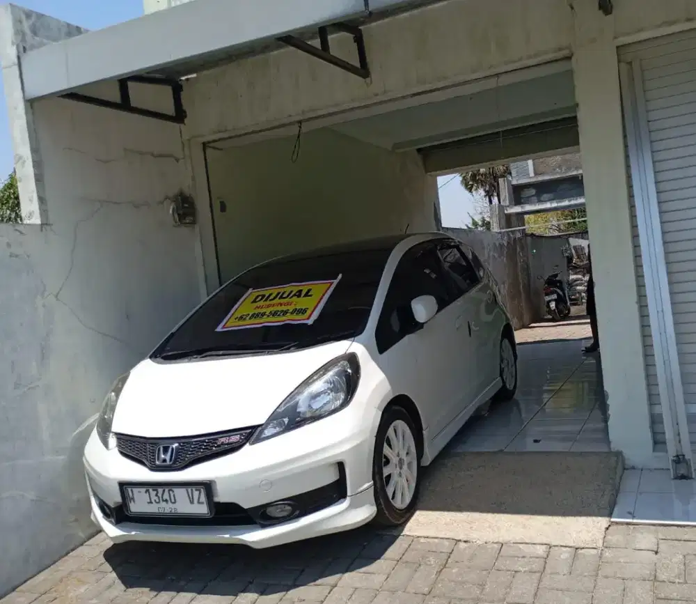 Honda jazz bekas