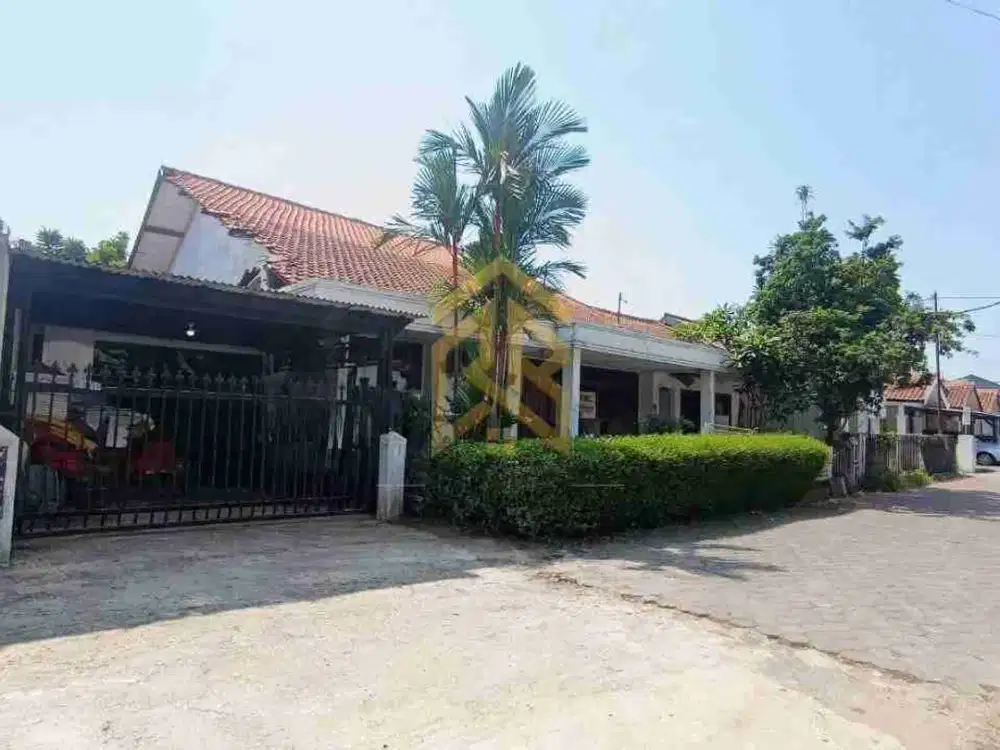 RUMAH LAMA HITUNG TANAH HARGA MURAH DI PARAKAN BATUNUNGGAL