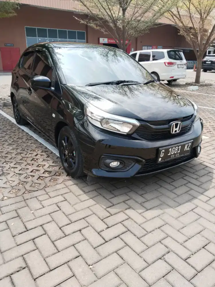 Honda Brio E CVT