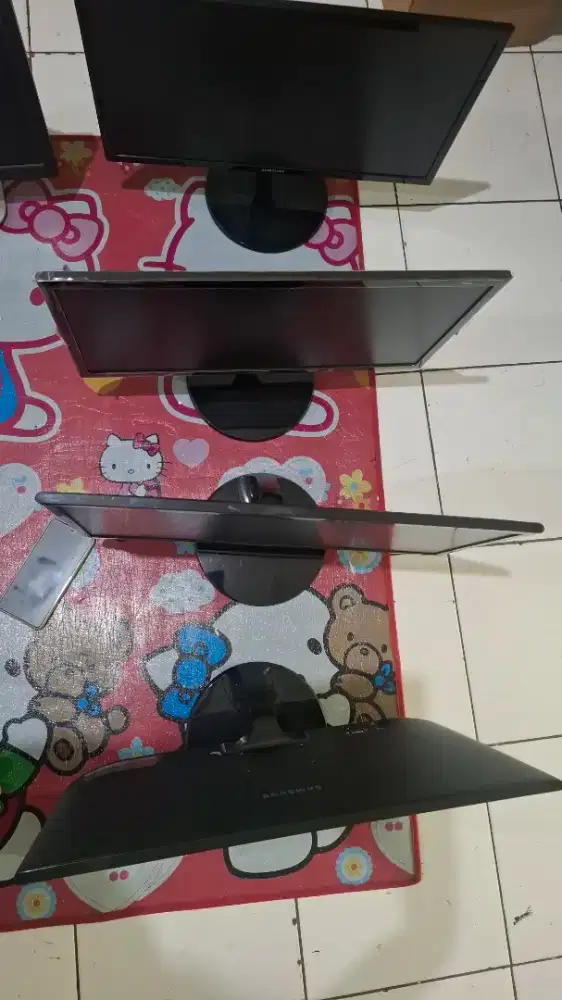 Monitor LCD 22inch LG