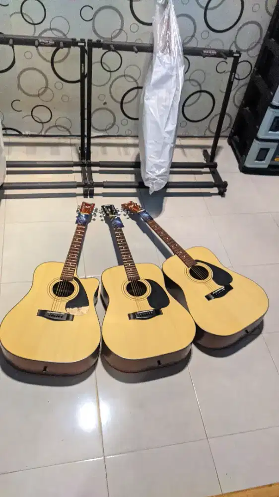 Gitar Akustik Yamaha, Cort, yamaha cutawey High Quality Baru