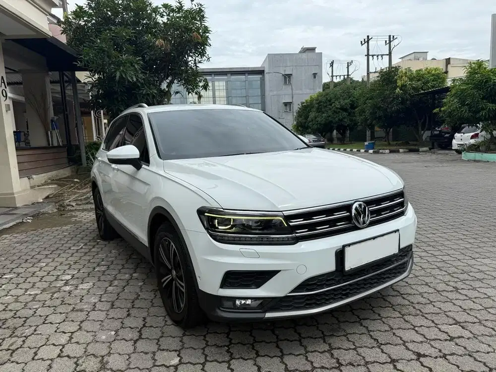 VW Tiguan 2017 Putih - Kondisi Istimewa Terawat dan Tersayang
