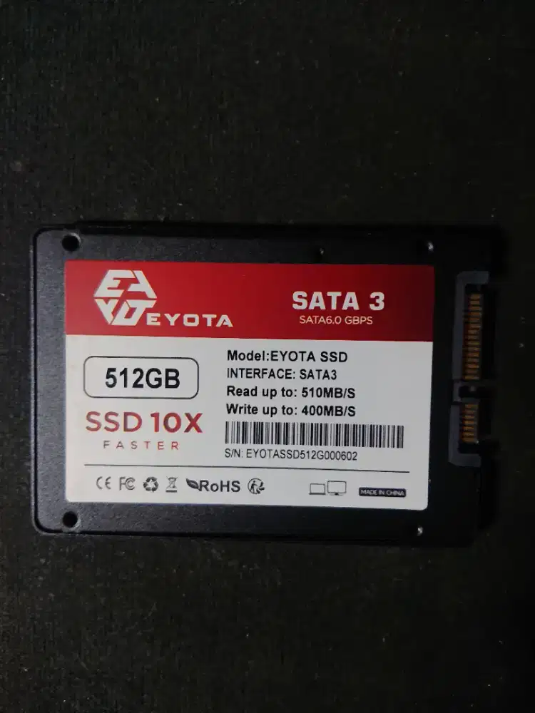 SSD merk EYOTA 512gb