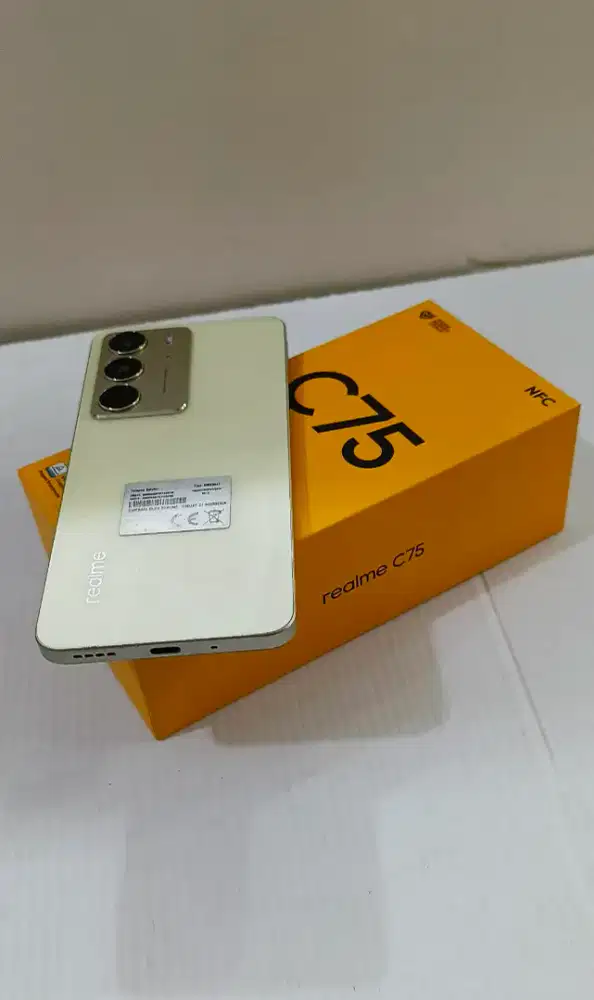 Realme C75 8/128,no minus,belum pernah bongkar,fulset,NFC