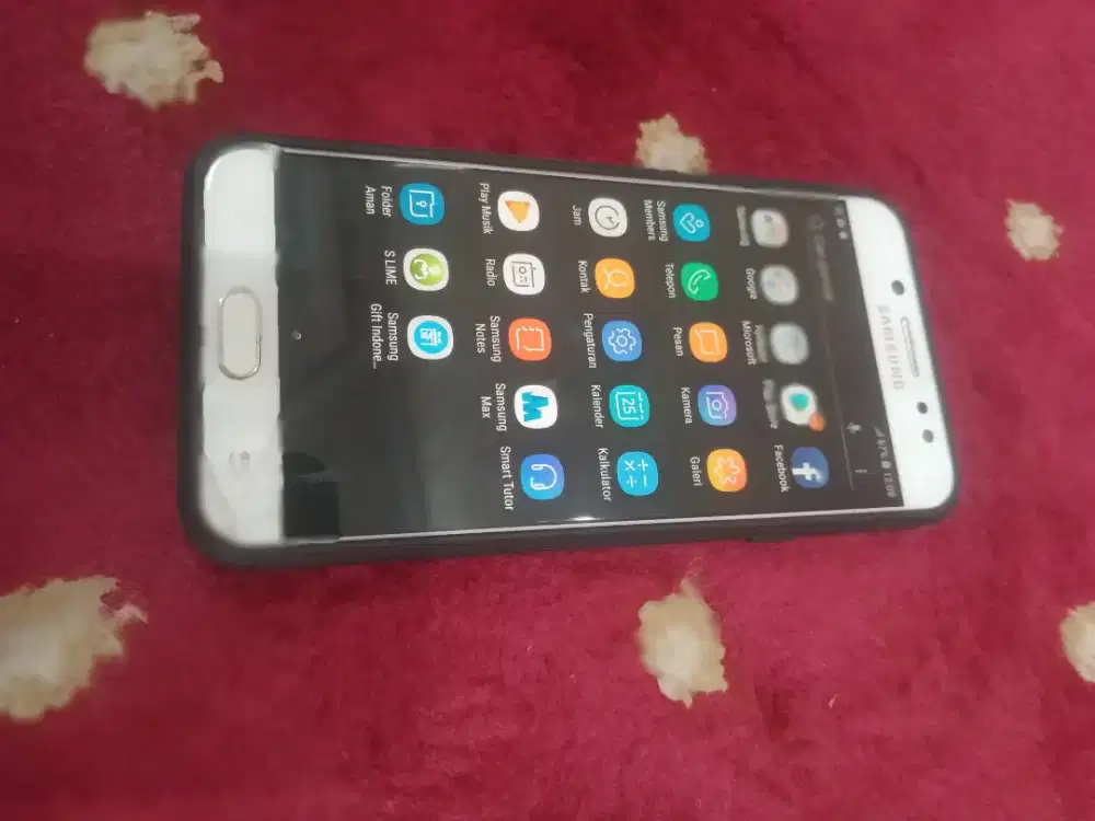 Samsung j7+ ram 4 32 retak normal