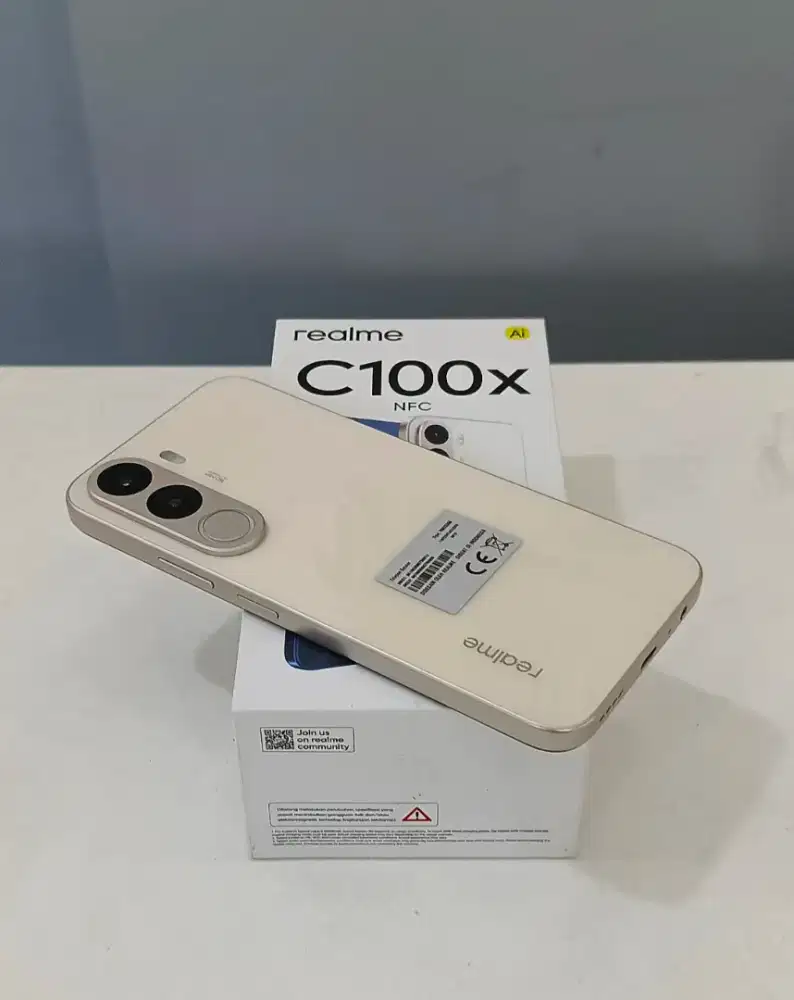 Realme C100x 6/128,no minus,fulsett,belum pernah bongkar,NFC