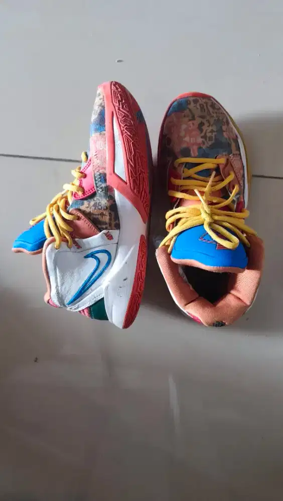 Sepatu basket Nike Kyrie 8 Infinity, size 40