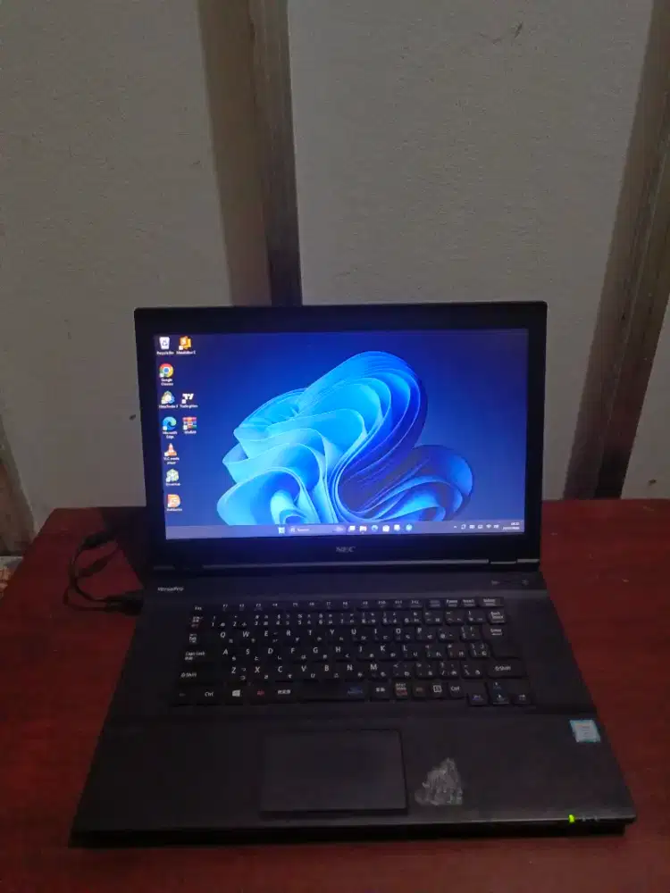 laptop nec vx4 i5 gen 8 ram 8gb