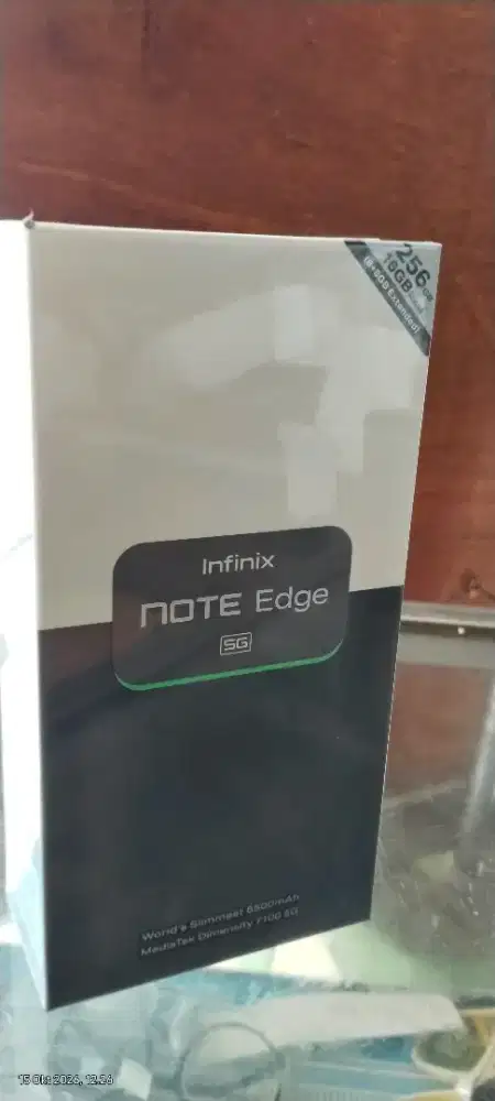 Infinix note edge 8/256GB BARU SEGEL