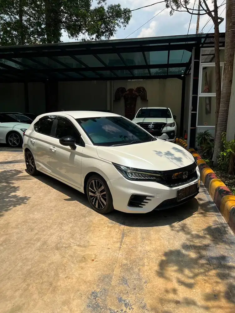 Honda city RS hatchback 2022 putih
