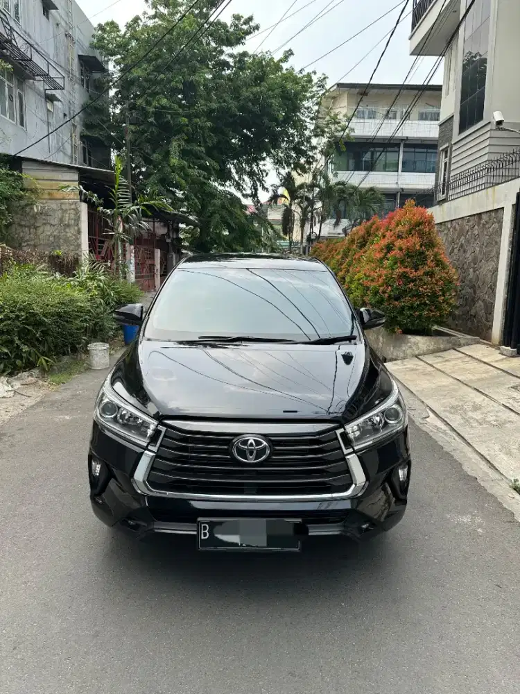 Toyota Kijang Innova Diesel V A/T 2021