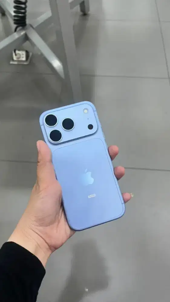 iPhone 18 pro 512 glacier ready