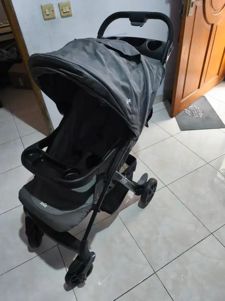 Stroller JOLE kondisi 95% masih bagus