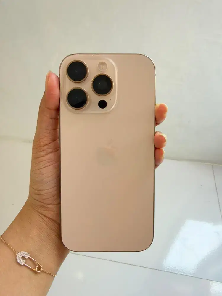iPhone 16 Pro 256 iBox