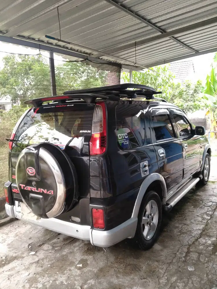 Daihatsu taruna FGX Oxxy 2005