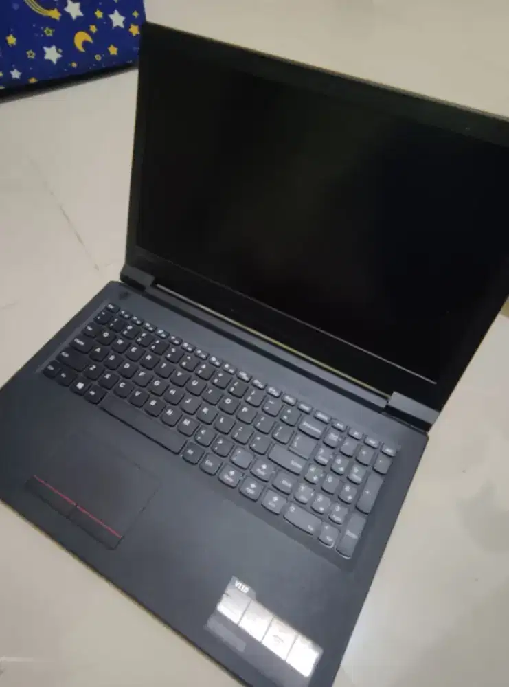 Laptop V110 15 inch RAM 8GB SSD 128GB AMD A4