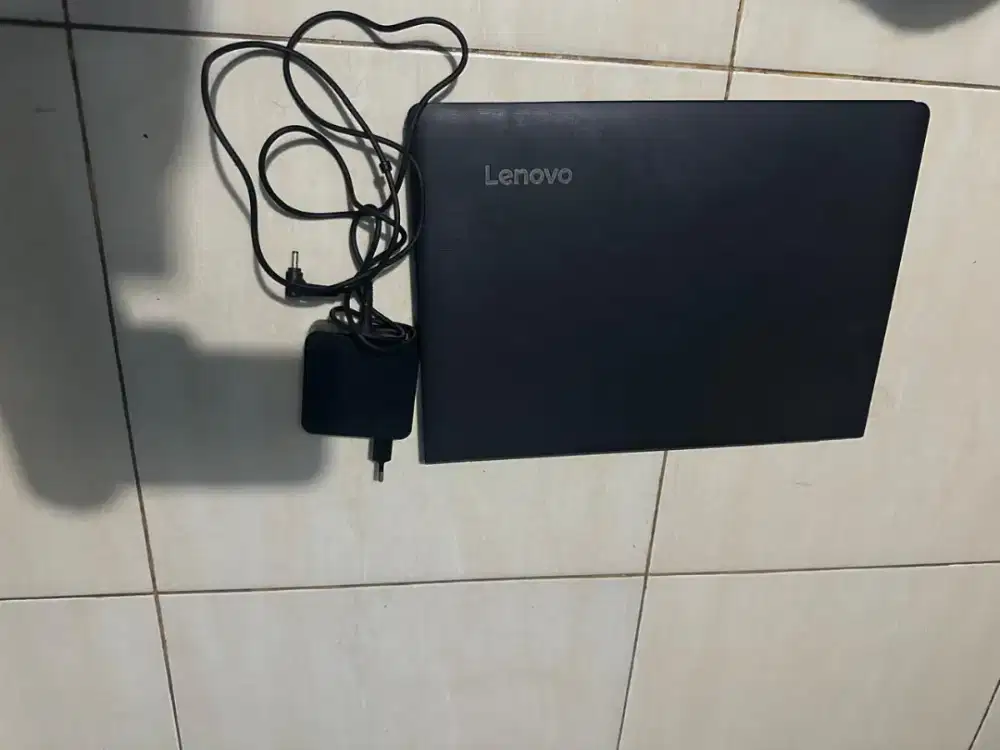 Laptop Lenovo second