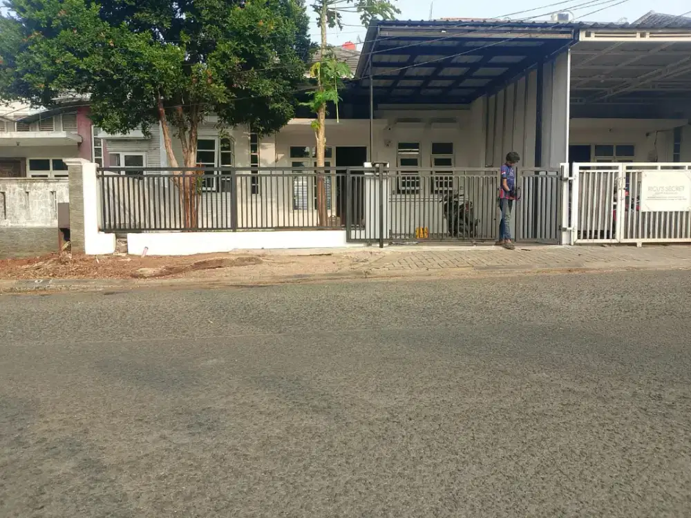 Disewakana Rumah di Cibubur Country Boulevard